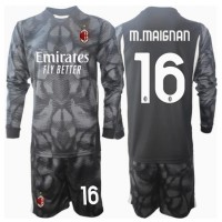 Camiseta AC Milan Mike Maignan #16 Portero Primera Equipación Replica 2024-25 para niños mangas largas (+ Pantalones cortos)